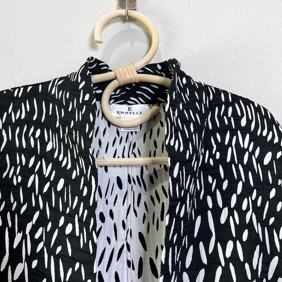 EMMELLE NYC Open Front Kimono Coat Layer Black White Jacket Size Large Luxury - Picture 7 of 14
